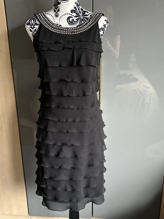 Roaman's Dresses & Skirts - Black dress reaching down to the knees